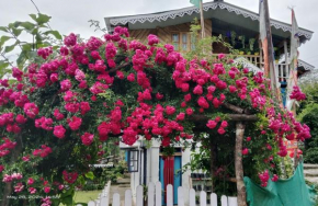 Yuksam Homestay